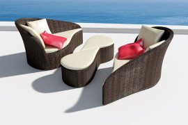 Outdoor Fiore Sofa Looks Good Enough to Eat