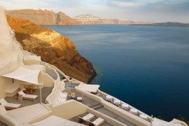 Mystique Hotel in Santorini oversees Aegean Caldera
