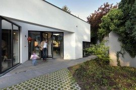Modern Villa Eindhoven hidden from view