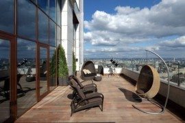 Luxury penthouse apartment overlooking the center of Moscow