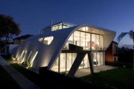 The Moebius House : computer generated luxury residence