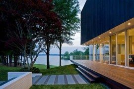 Balanced panoramic residence in Virginia: the Buisson Residence by Robert Gurney