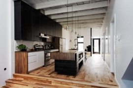 Superb renovation of a small bungalow: St-Hubert Residence