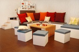 Compact all-in-one furniture set for urban spaces