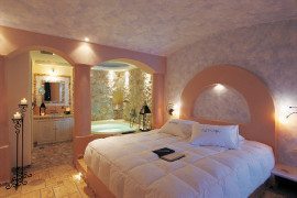 Santorini Astarte Suites: A Honeymooner’s Delight