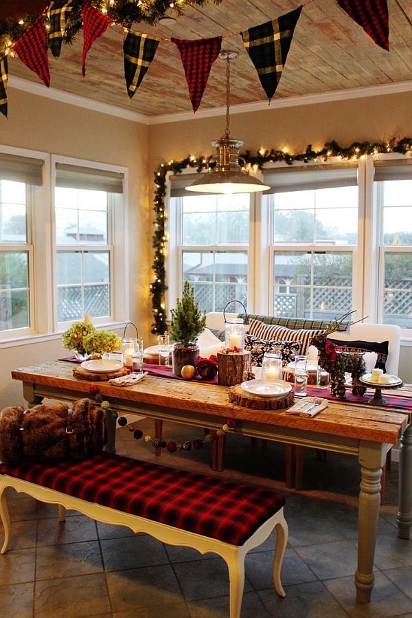 Christmas Kitchen Decoration Ideas: Curtains, Tablecloth, Windows