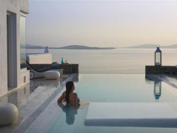 Mykonos Grand Hotel 1 Exotic Mykonos Grand Hotel Welcomes You to Apollo’s Birthplace