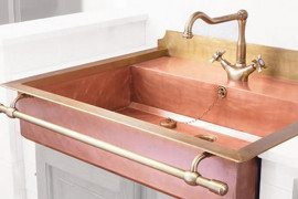 Brass Sinks that Bring about an Old World Charm