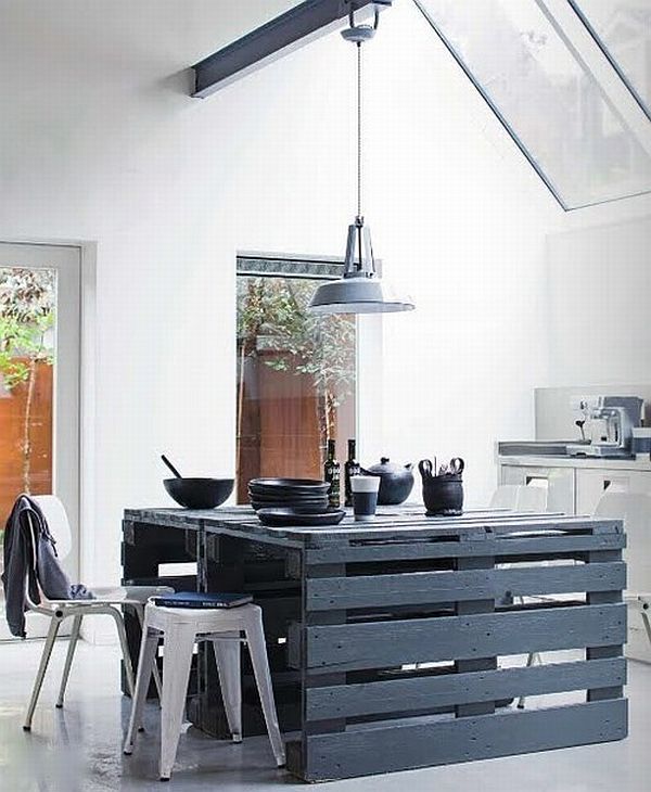 Pallet furniture: recycling pallets into unique furniture pieces