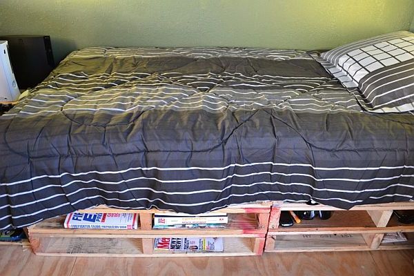 wooden pallet bed Ultimate Pallet Furniture Collection: 58 Unique Ideas