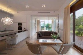 Contemporary Eko Park Apartment Interior in Warsaw