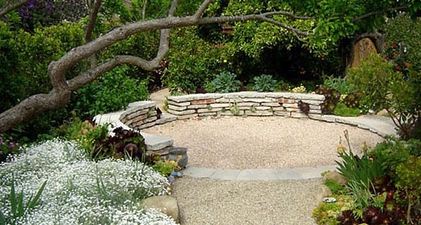30 Unique Garden Design Ideas