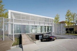 Steel Steady House II in Holland is Poetry in Steel