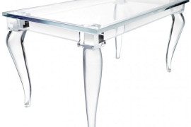Magic Design Of Alexandra von Furstenberg’s Acrylic Furniture