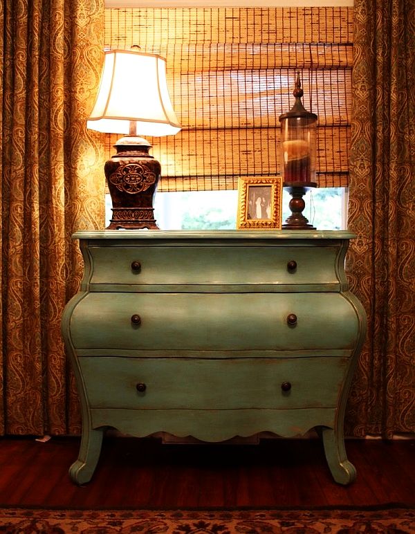 antique looking furniture