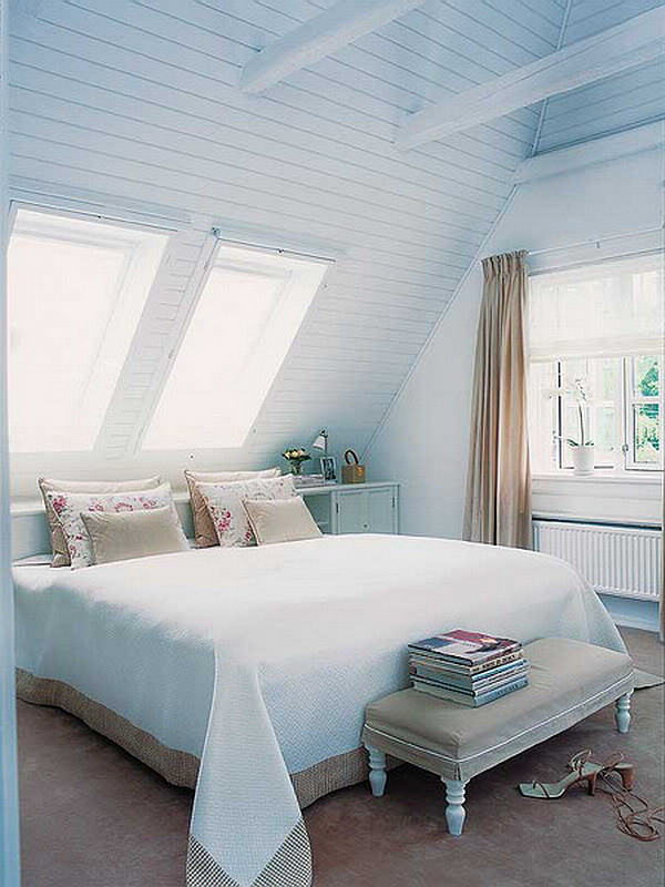 soft blue attic bedroom decoration Best Paint Colors for Small Spaces