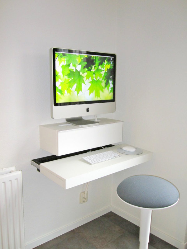 small DIY wall-mounted desk - Decoist