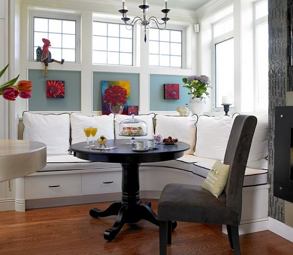 Here are some ideas to inspire the perfect breakfast nook .