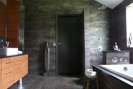 Doorless Showers: How to Pull Off the Look