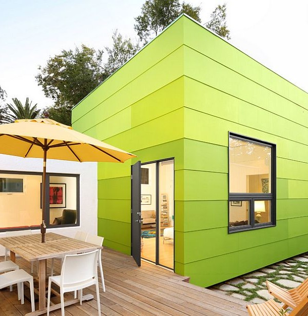 ombre wall painting - home exterior