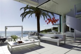 Contemporary Spanish Home Integrates Stylish Interiors With the Scenic Mediterranean