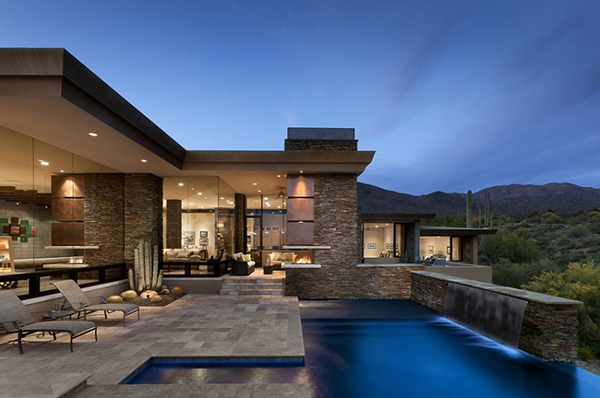 Desert home in arizona has spacious interiors and stunning for Pool design usa