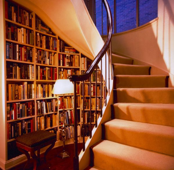 Spiral staircase with ample storage space underneath