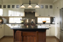 Craftsman Style Bathroom Design on Craftsman Style Kitchen Cabinetry 270x180 Jpg