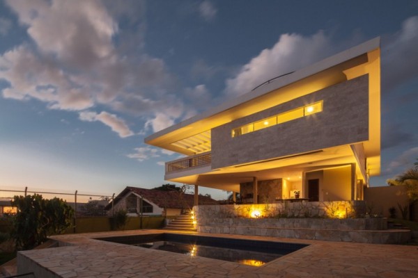 Modern Home in Brazil Exudes Elegance with Stylish Contemporary ...