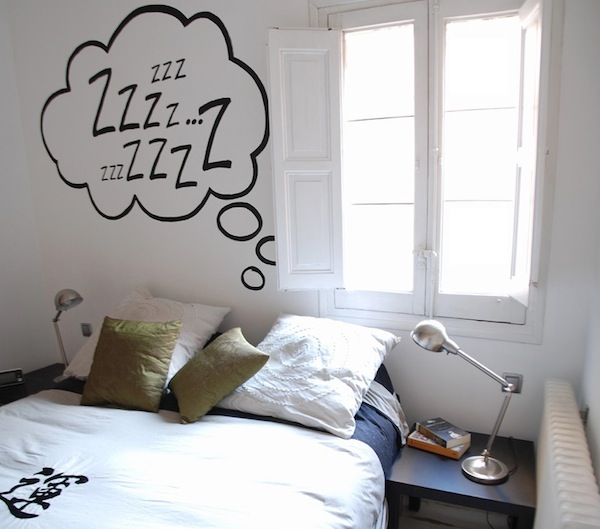 Decorate your bedroom with wall decals