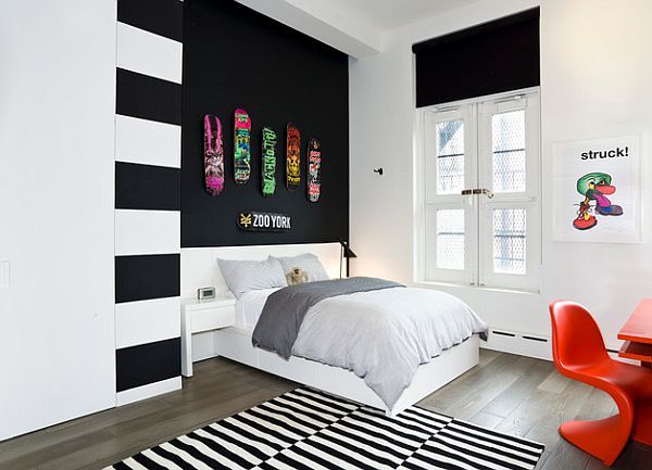 Black and white teenage bedroom
