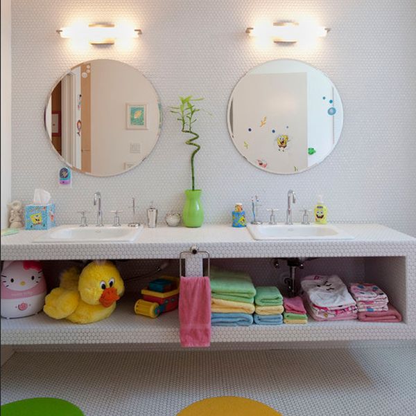 Amusing accessories turn this otherwise modern bathroom into a fun place for kids