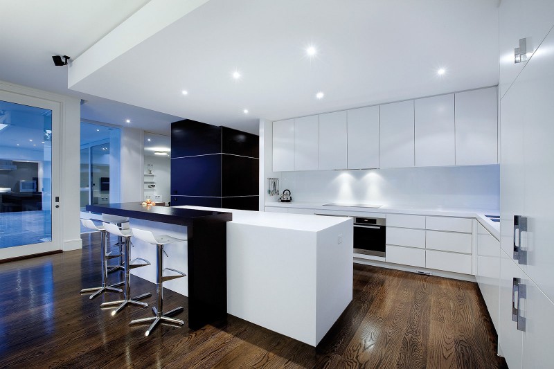 white kitchen design