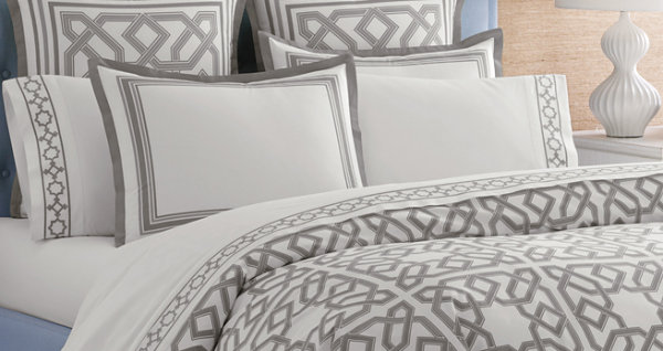 modern bed linens