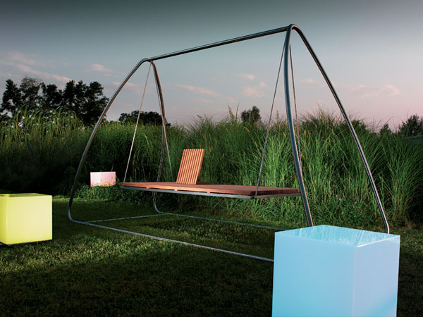 Home Swings: Relax and Dream Both Indoors and Outdoors