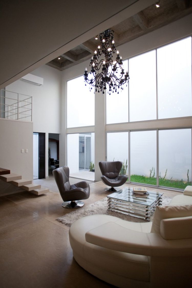 High Ceiling Modern House Design Modern House