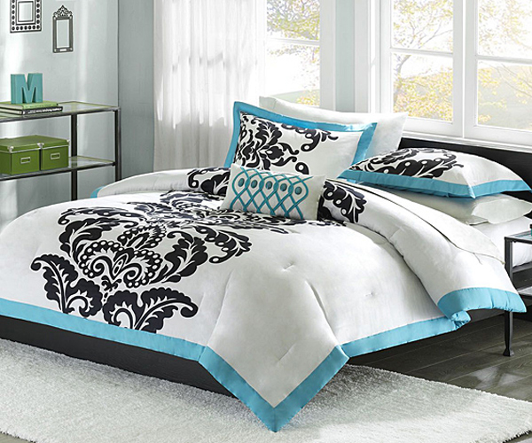 Chic Black and White Bedding for Teen Girls