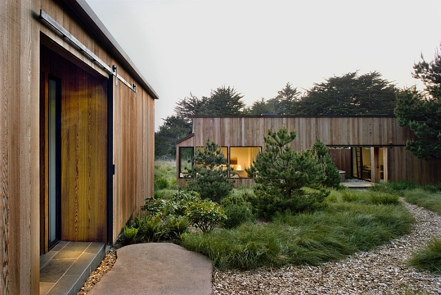 Wooden extreior of the sea ranch residence