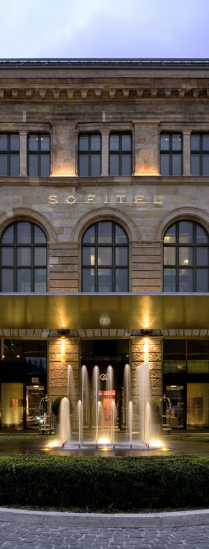 Clementine Pautrot Mybed Sofitel Munich / Public Sleeping Pods That