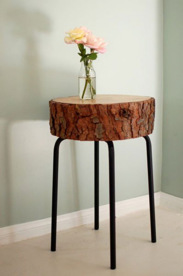 Reclaimed Tree Trunk Tables For The Eco-Friendly Home