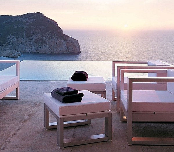 Amazing outdoor lounge steals the show at the Ibiza villa