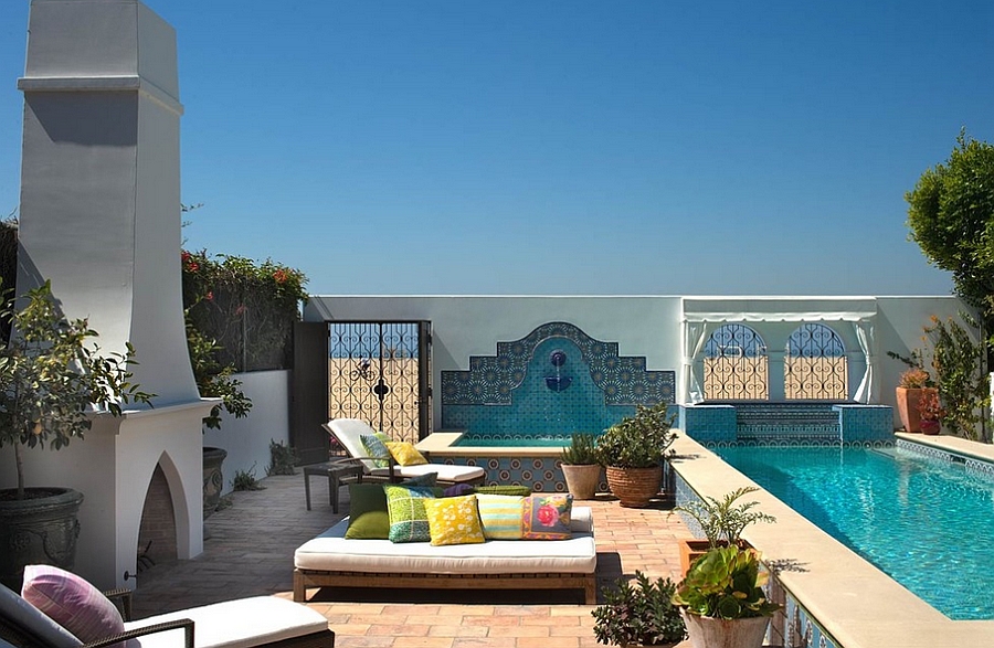 Moroccan patios, courtyards ideas, photos, decor and inspirations