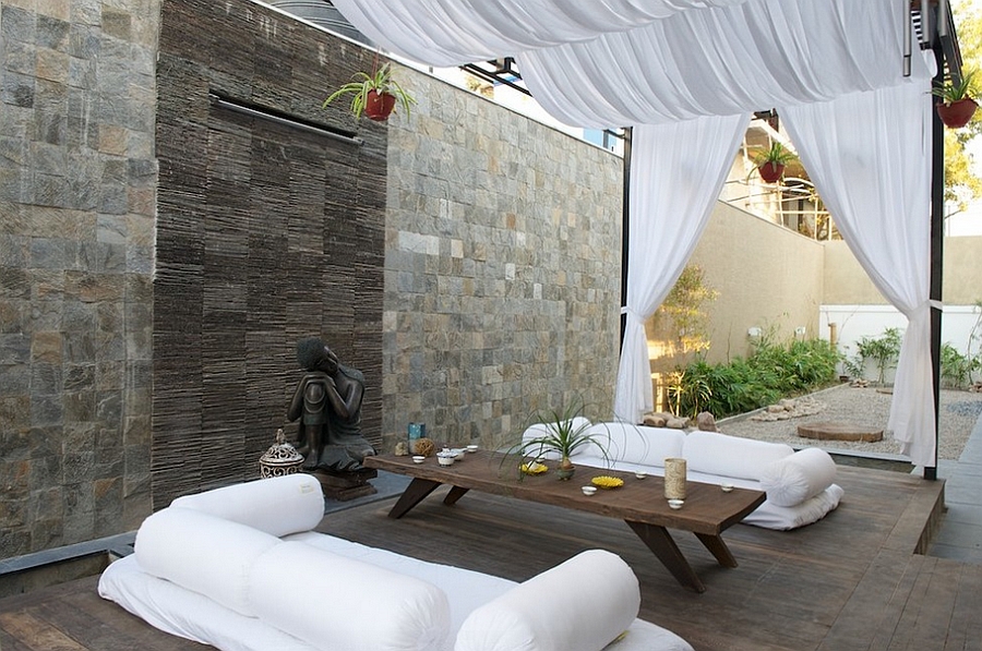 Moroccan patios, courtyards ideas, photos, decor and inspirations