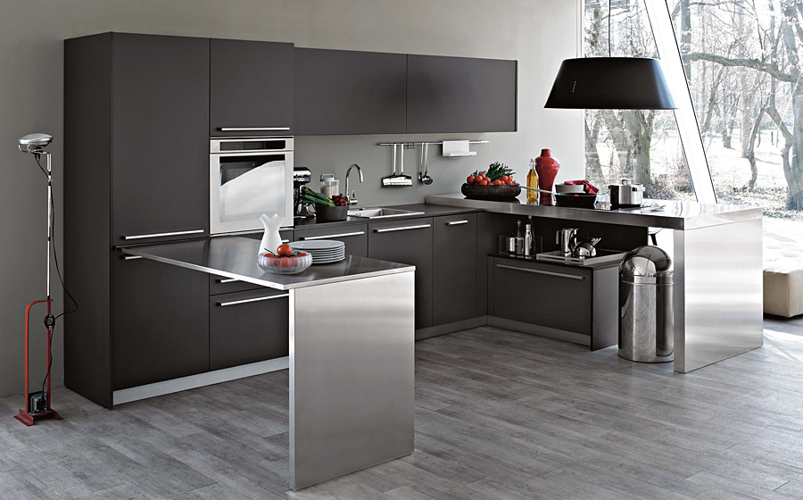 Modern Italian Kitchens With Modular Cabinets, Colorful Compositions