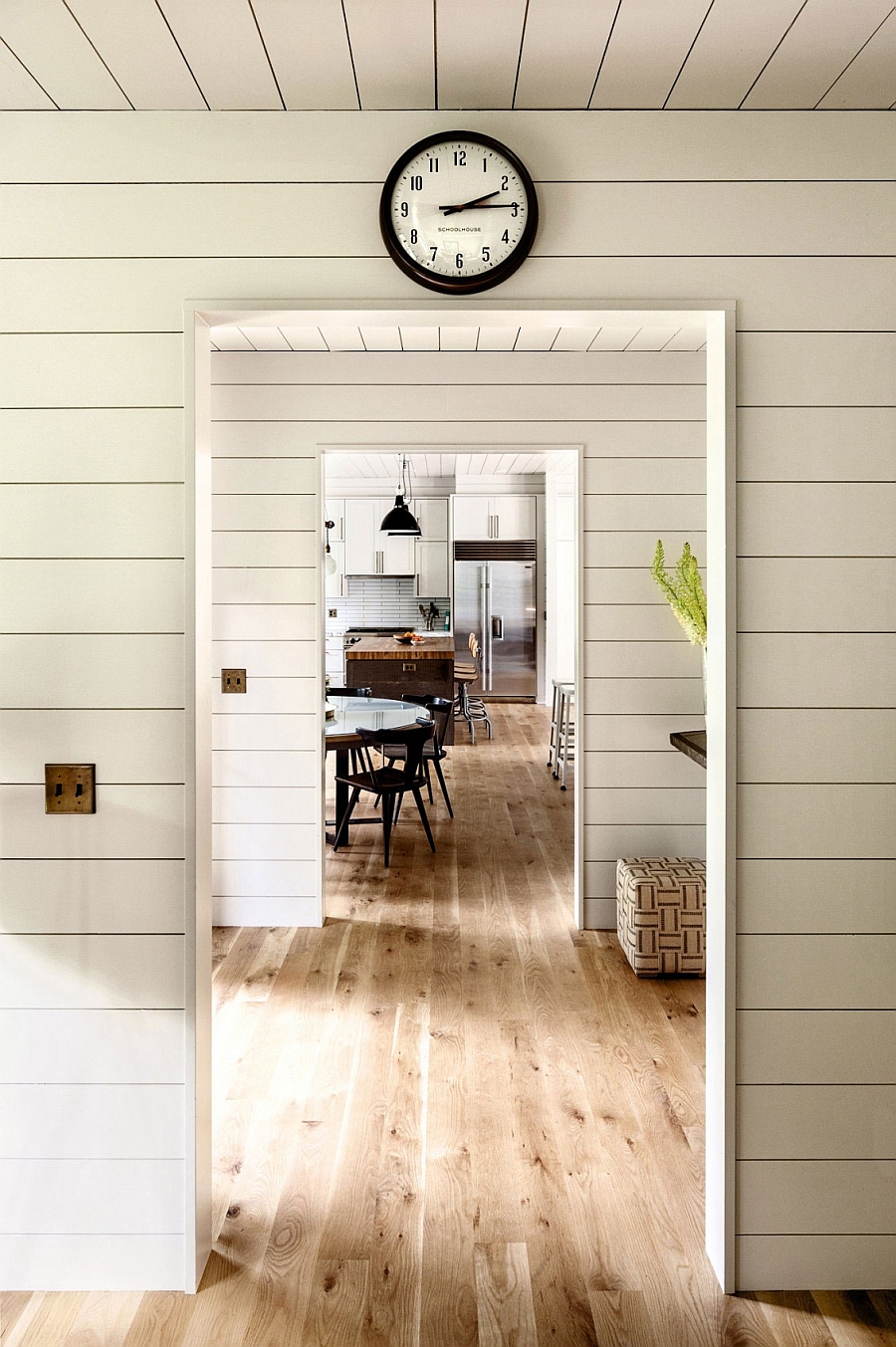 Knotty oak flooring and wood panels give the interior plenty of warmth