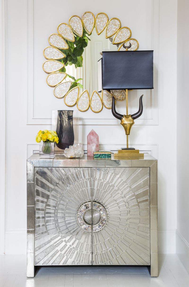 10 small entryway designs with larger than life appeal