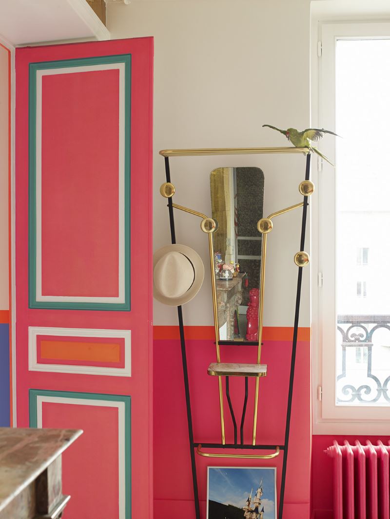 10 small entryway designs with larger than life appeal