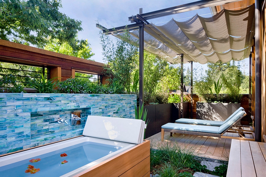 Posh bathtub turns the porch into a private spa! [Design: Cathy Schwabe Architecture]