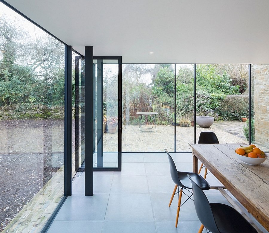 Lightweight single-ply roof used for the modern extension