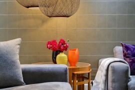 Beautiful Moooi pendants steal the show in the posh living space